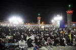 اجتماع هیئات مذهبی قم با شعار &laquo;مسلم دیگر تنها نخواهد ماند&raquo; در حرم مطهر