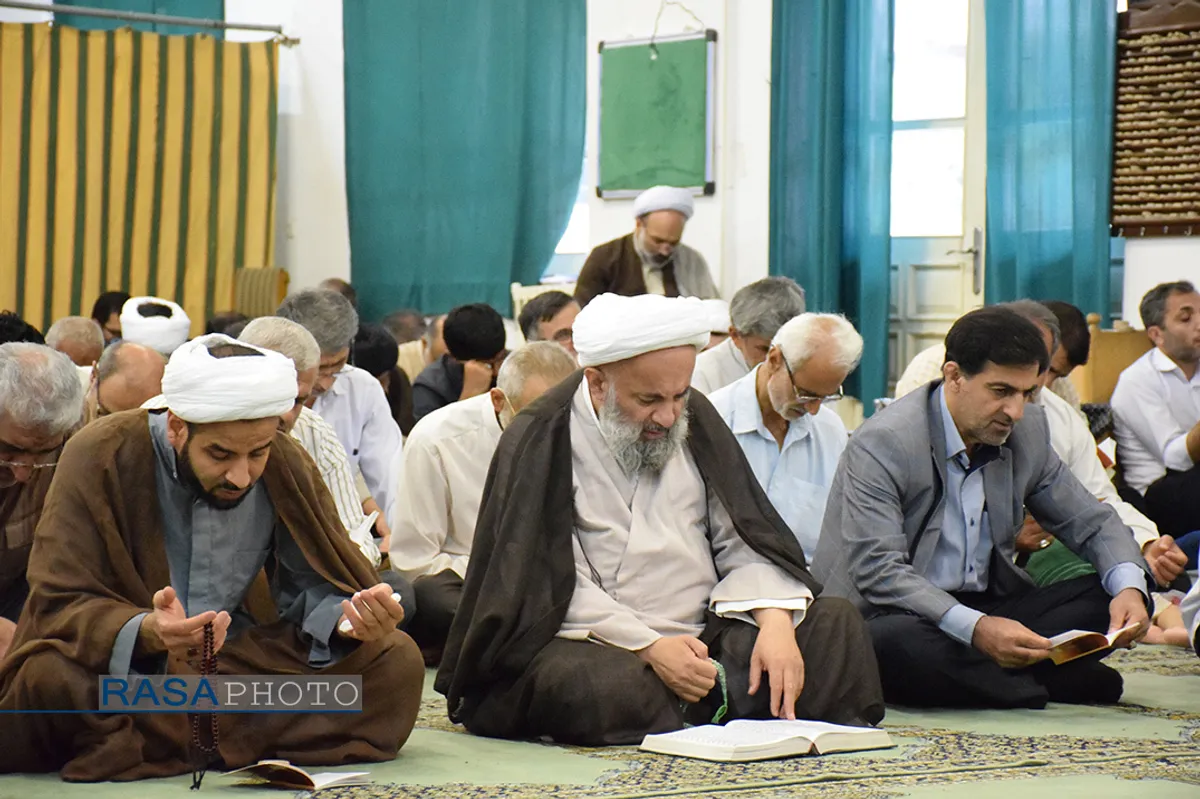 مراسم دعای عرفه در مدرسه علمیه خاتم الانبیاء بابل