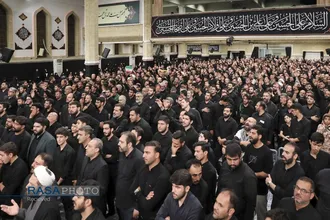 مراسم عزاداری شام غریبان حسینی (علیه&zwnj;السلام) در حسینیه امام خمینی (ره)