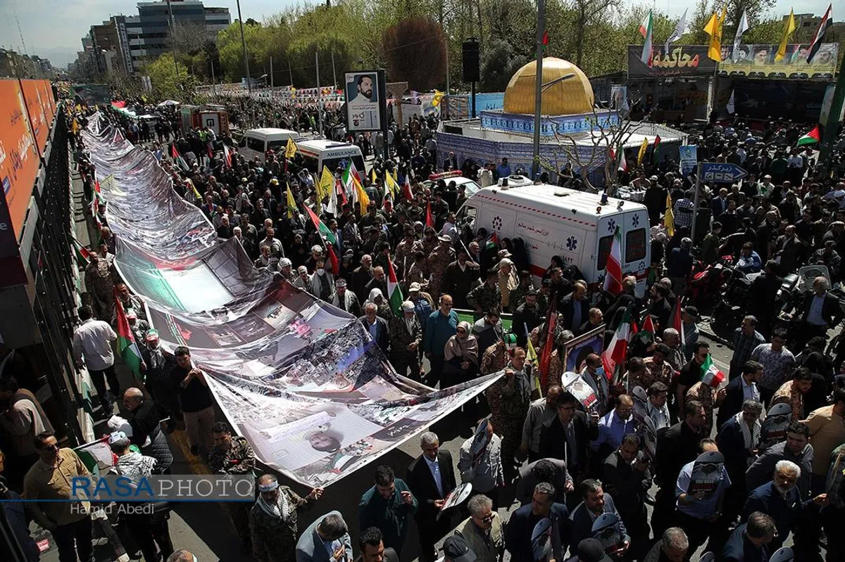 راهپیمایی حماسی و تشییع شهدای راه قدس مردم تهران