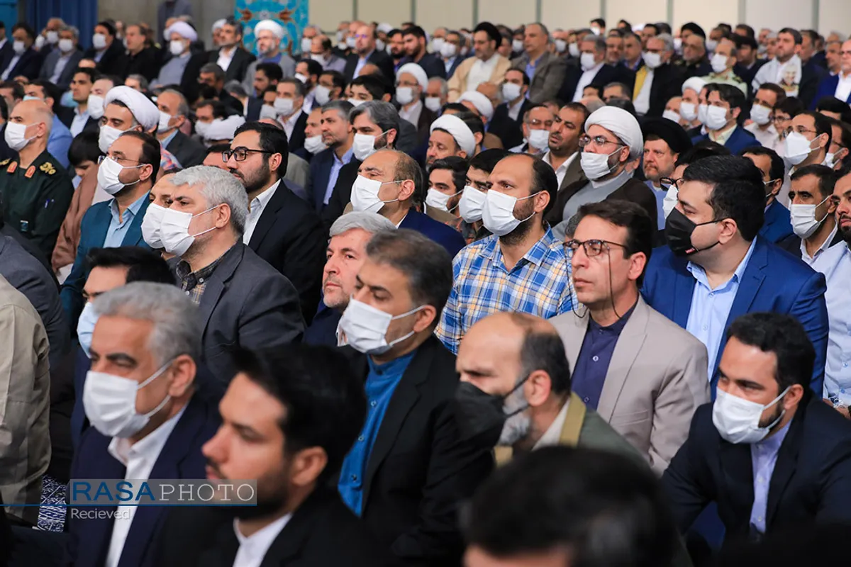 دیدار مسئولان نظام و سفرای کشور&zwnj;های اسلامی با مقام معظم رهبری