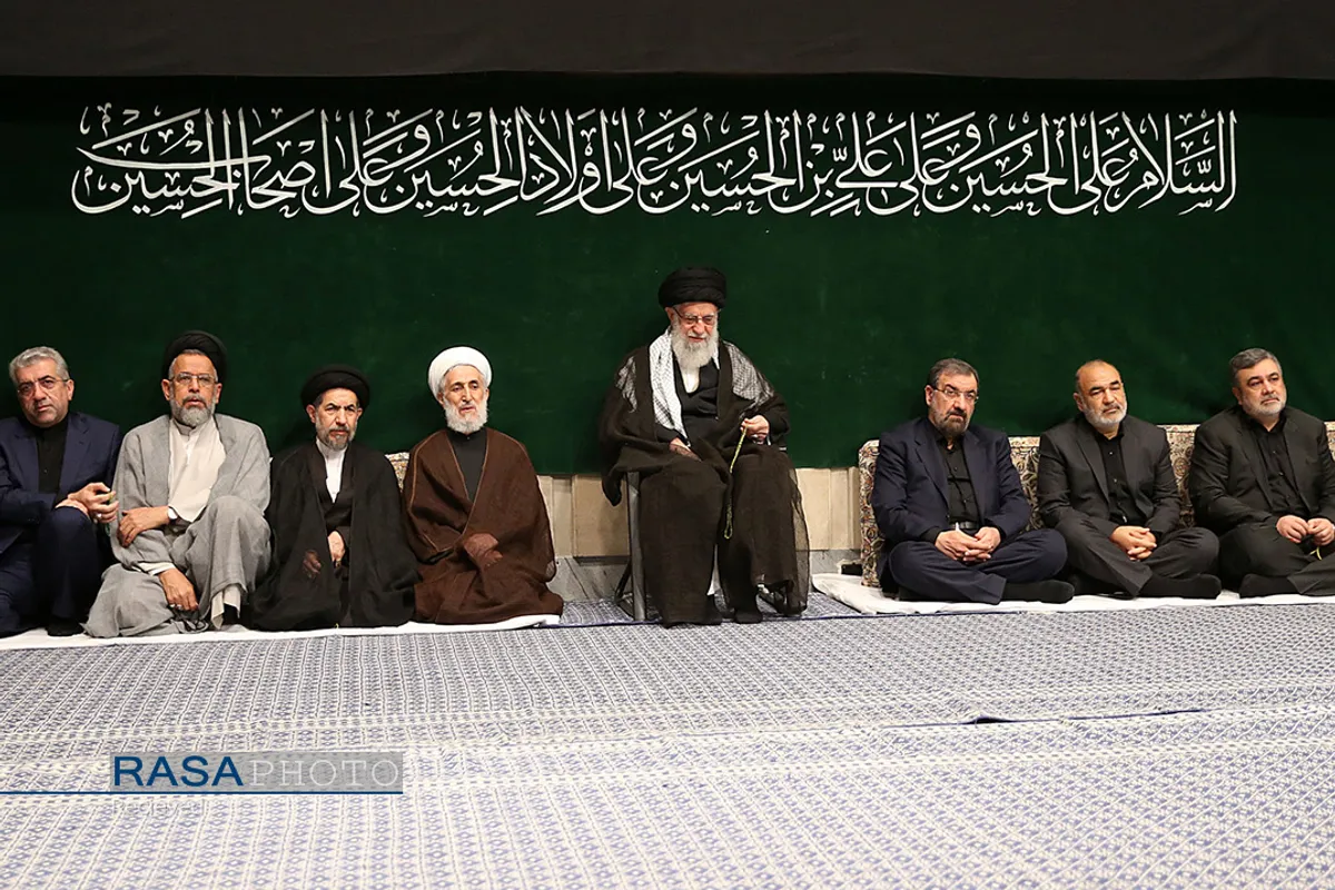 اولین شب مراسم عزاداری حضرت اباعبدالله الحسین (علیه&zwnj;السلام) با حضور رهبر انقلاب امام خامنه ای