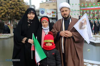 منتخب عکس&zwnj;های رسا از راهپیمایی به یادماندنی ۲۲ بهمن ۱۴۰۱