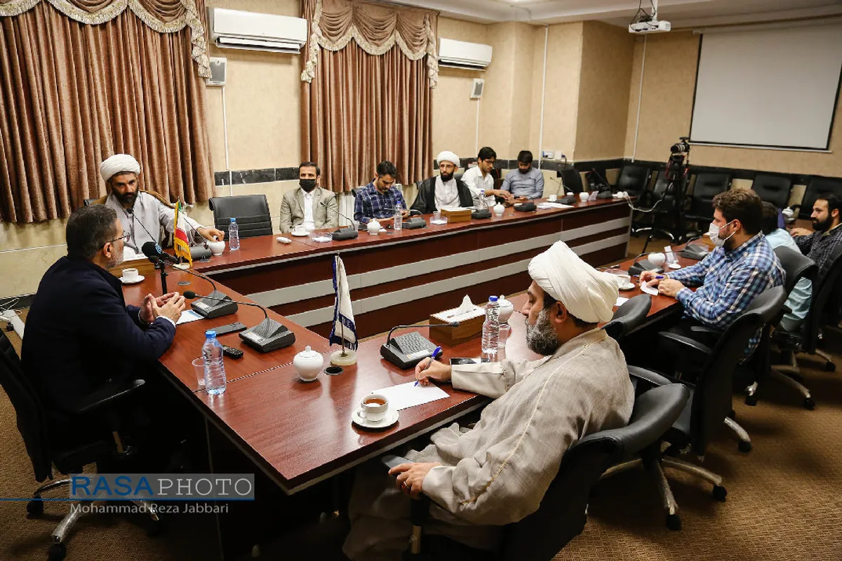 بازدید مدیرکل فرهنگ ارشاد استان قم از خبرگزاری رسا