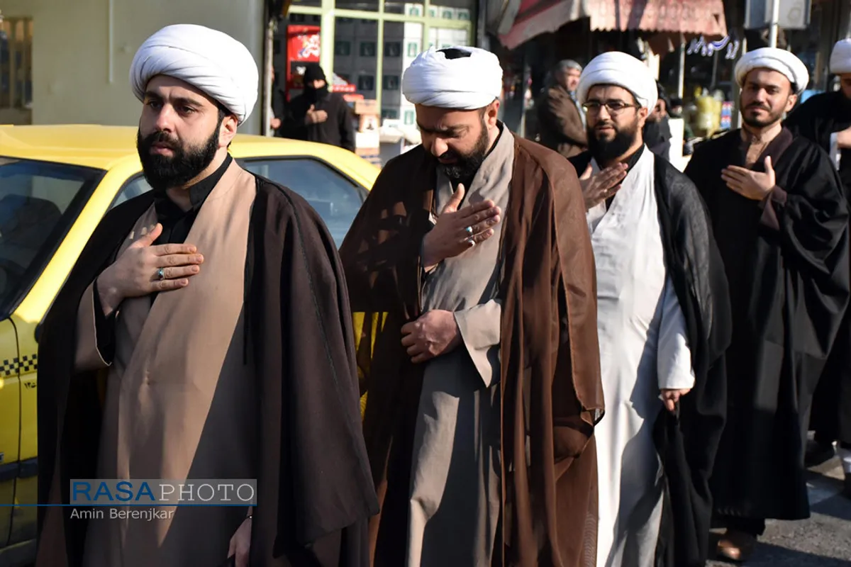 دسته عزاداری طلاب حوزه علمیه آیت الله ایروانی به مناسبت ایام فاطمیه و شهادت سردار سلیمانی