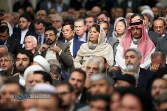 مراسم تنفیذ حکم چهاردهمین دوره ریاست جمهوری اسلامی ایران&zwnj; توسط رهبر انقلاب
