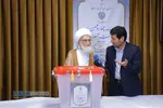 حضور حضرت آیت الله نوری همدانی در پای صندوق رای دومین دوره چهاردهمین انتخابات ریاست جمهوری
