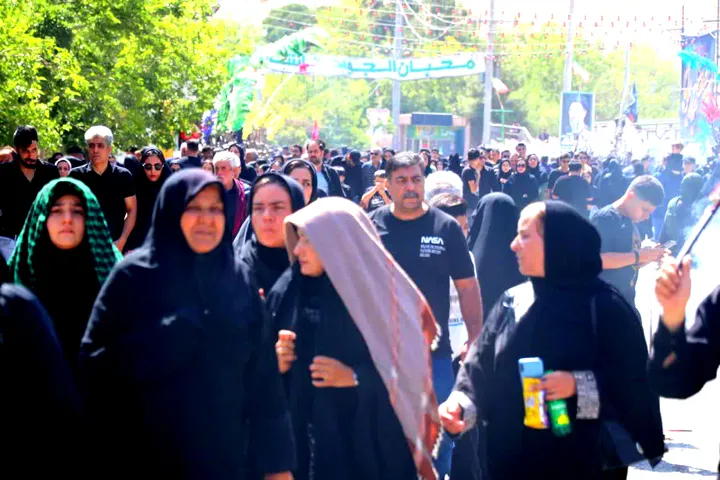 مراسم پیادهروی جاماندگان اربعین حسینی در مشهد اردهال کاشان مراسم پیادهروی جاماندگان اربعین حسینی در مشهد اردهال کاشان