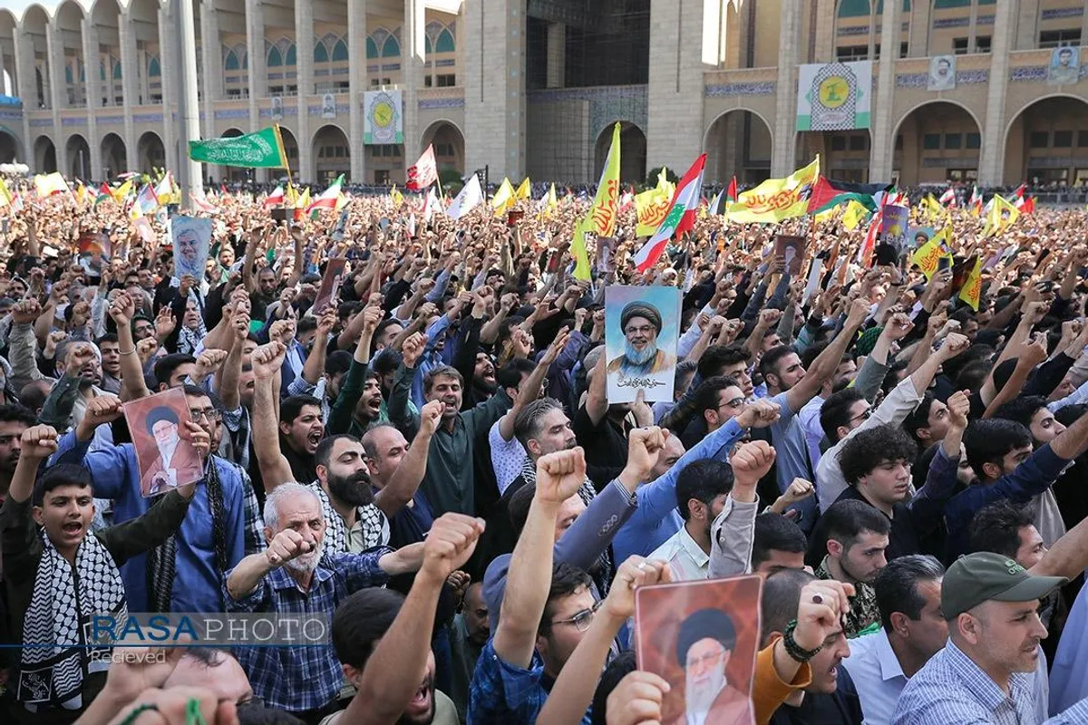 اقامه نماز جمعه تهران به امامت رهبر معظم انقلاب اسلامی