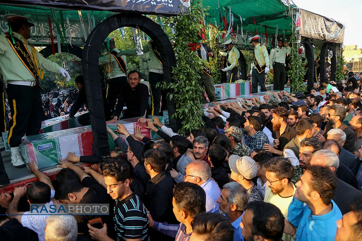 استقبال از پیکر مطهر ۱۰ شهید گمنام دفاع مقدس در بجنورد