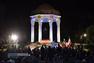 بزرگداشت روز حافظ با حضور نماینده ولی&zwnj;فقیه در استان فارس و محمد مهدی اسماعیلی وزیر فرهنگ ارشاد اسلامی