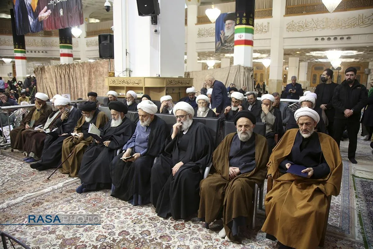 بزرگداشت شهید لاریجانی و وداع با پیکر مطهر شهید کیارش در حرم بانوی کرامت