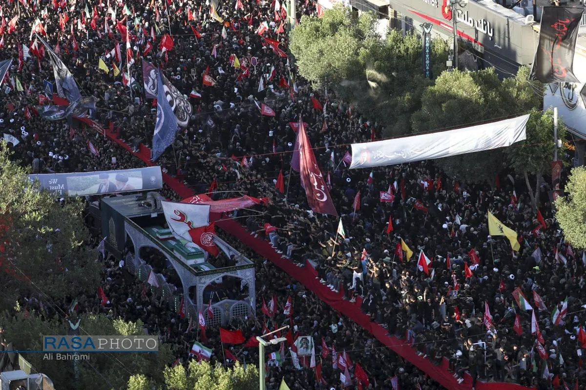 قیام خراسان در تشییع میلیونی رهبر شهید انقلاب اسلامی