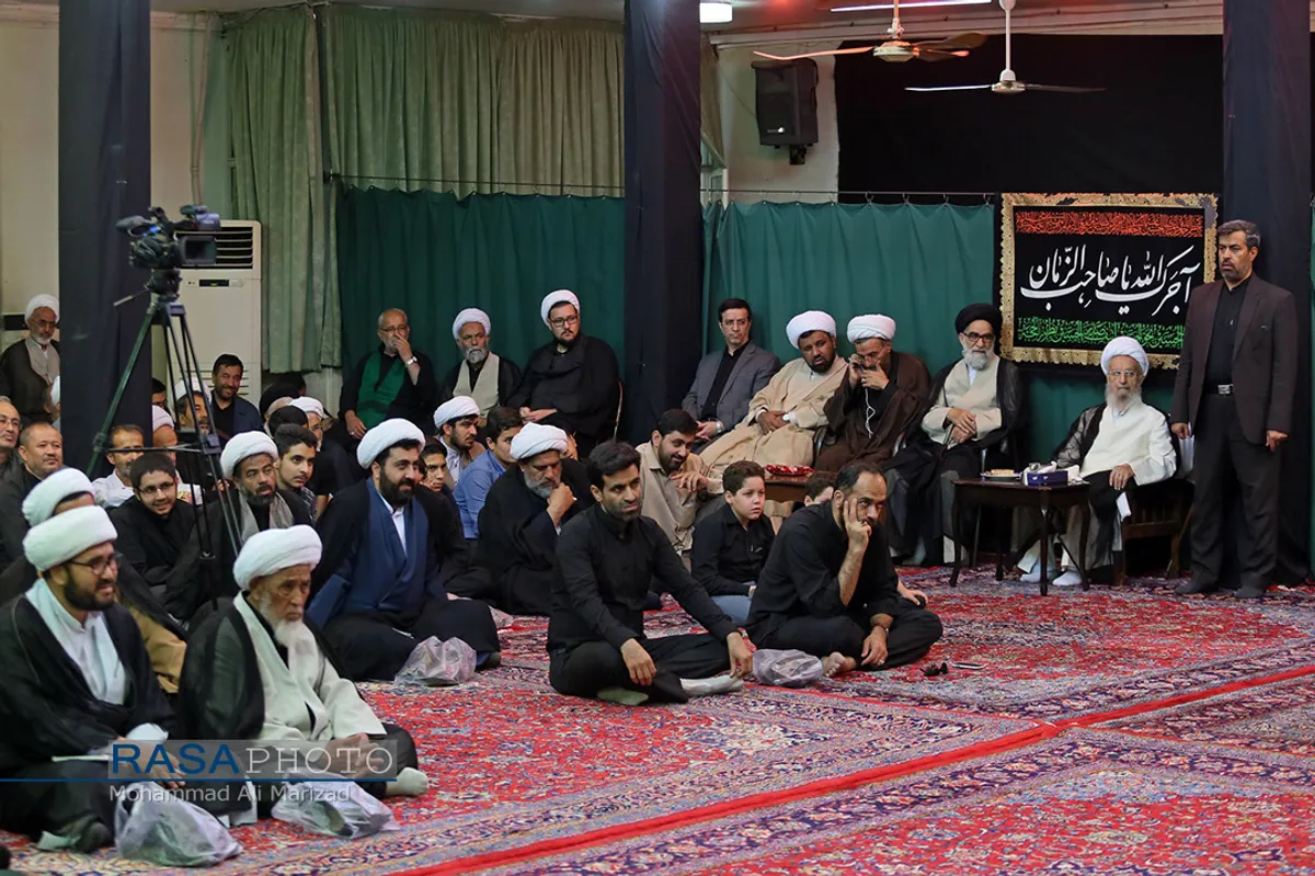 عزاداری روز سوم محرم در دفتر حضرت آیت الله مکارم شیرازی