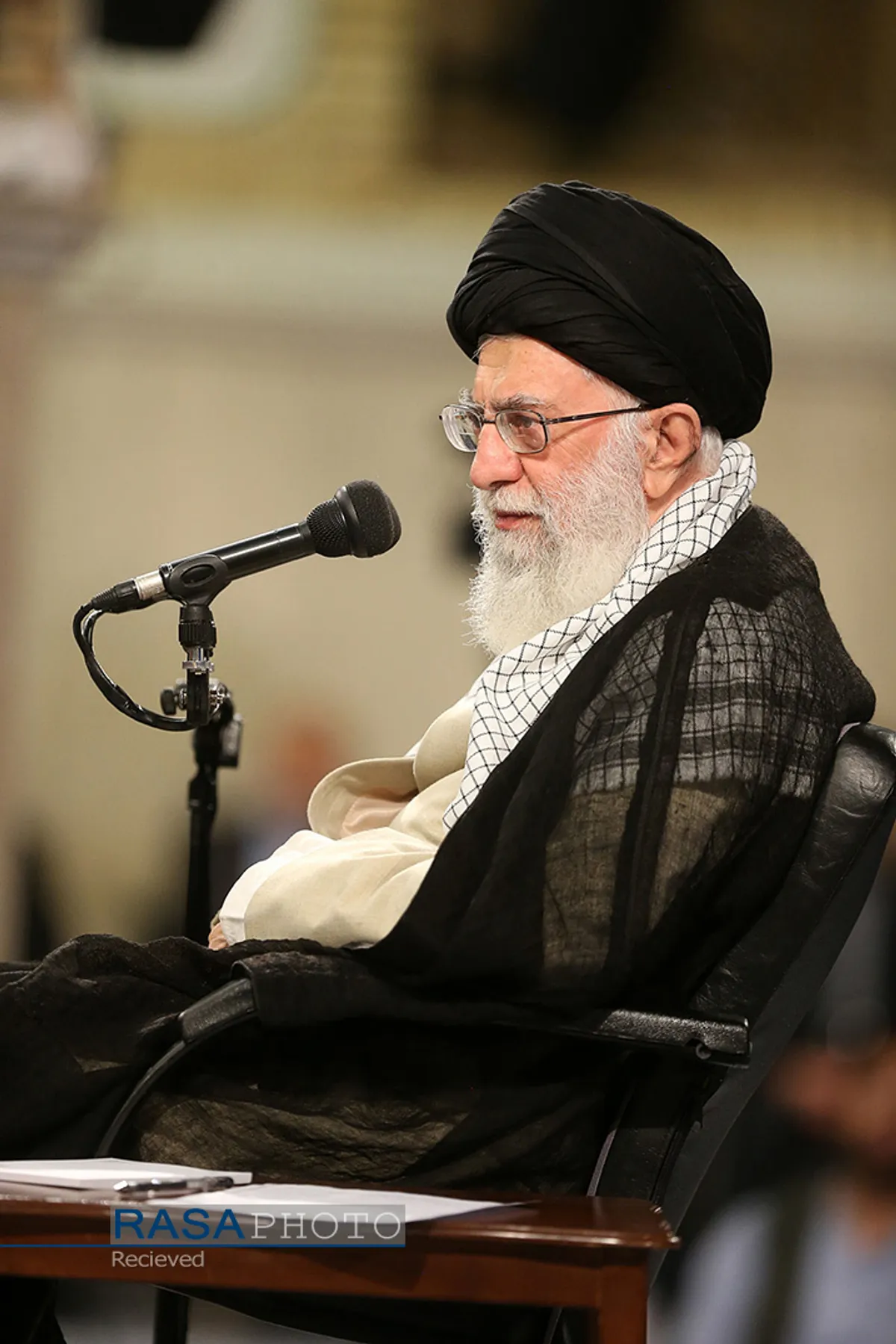 دیدار جمعی از دانشجویان و نمایندگان تشکل&zwnj;های دانشجویی با رهبر انقلاب