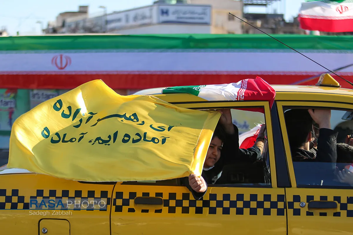 راهپیمایی یوم الله ۲۲ بهمن در مشهد مقدس
