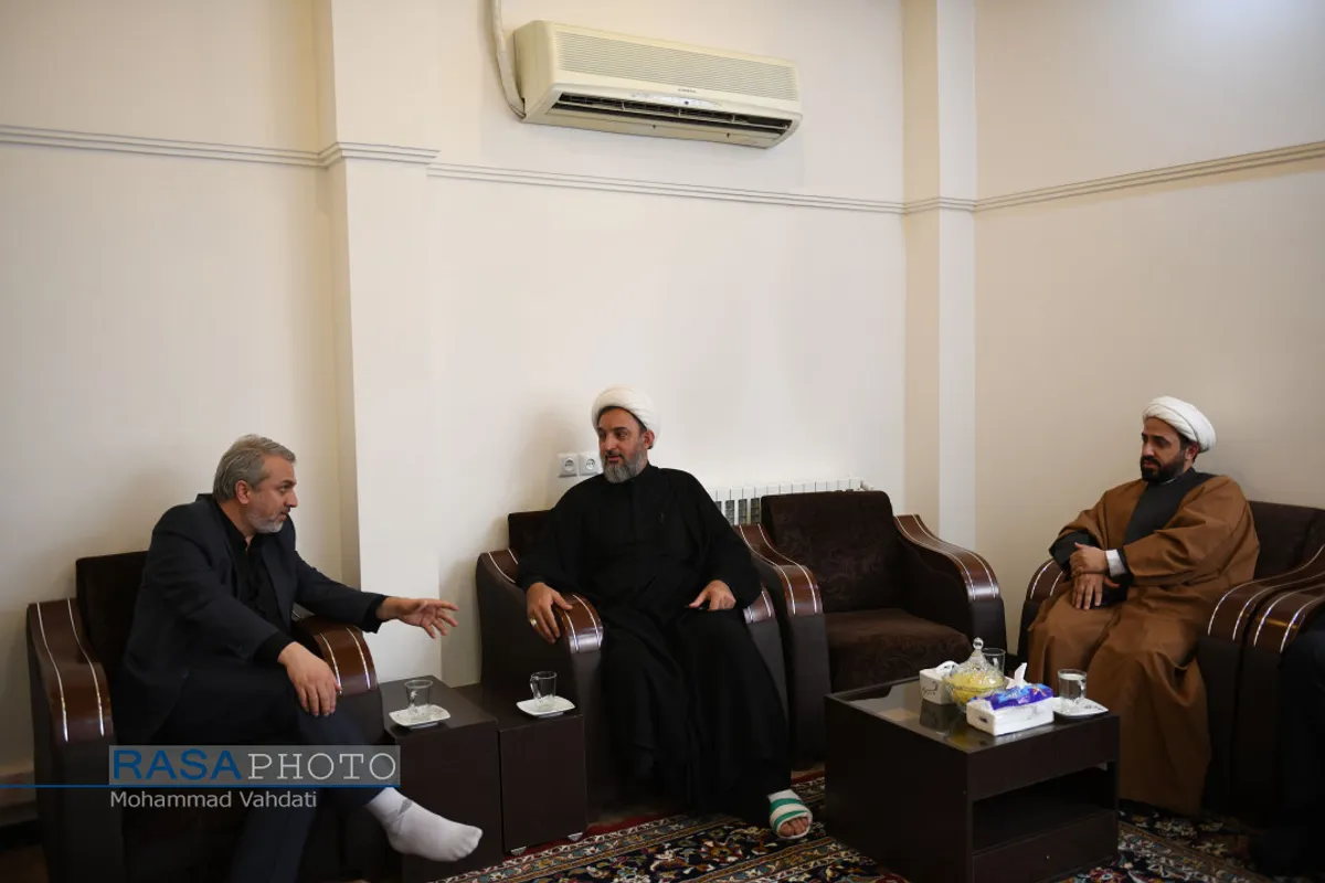 دیدار وزیر صمت با مراجع تقلید و علما