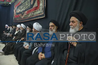 گرامیداشت رهبر شهید انقلاب در بیت حضرت آیت الله نوری همدانی