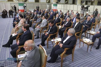 دیدار رئیس&zwnj; جمهور و اعضای هیئت دولت با رهبر معظم انقلاب