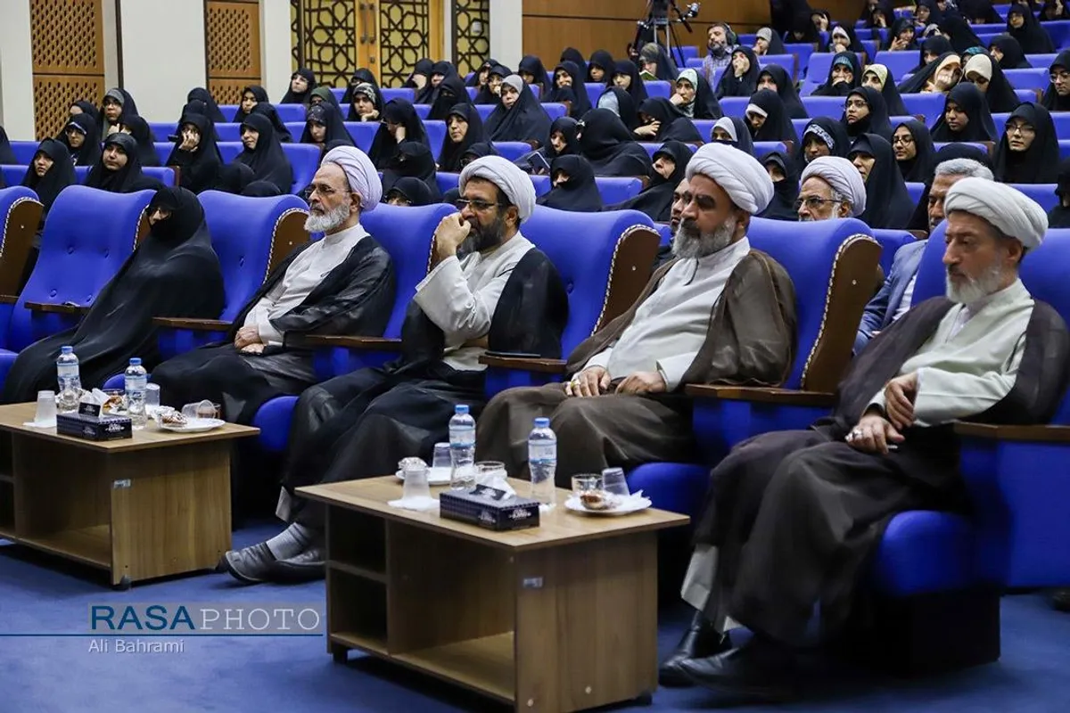 آیین مشترک آغاز سال تحصیلی ۱۴۰۳_۱۴۰۴ حوزه&zwnj;های علمیه خواهران و جامعه&zwnj;الزهرا (س)