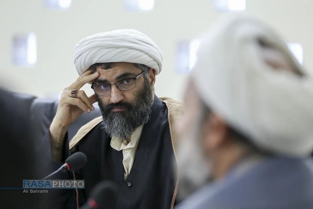 نشست علمی واکاوی الگوی پیشنهادی ارزیابی برنامه&zwnj;های تلویزیون در ترویج قرآن کریم