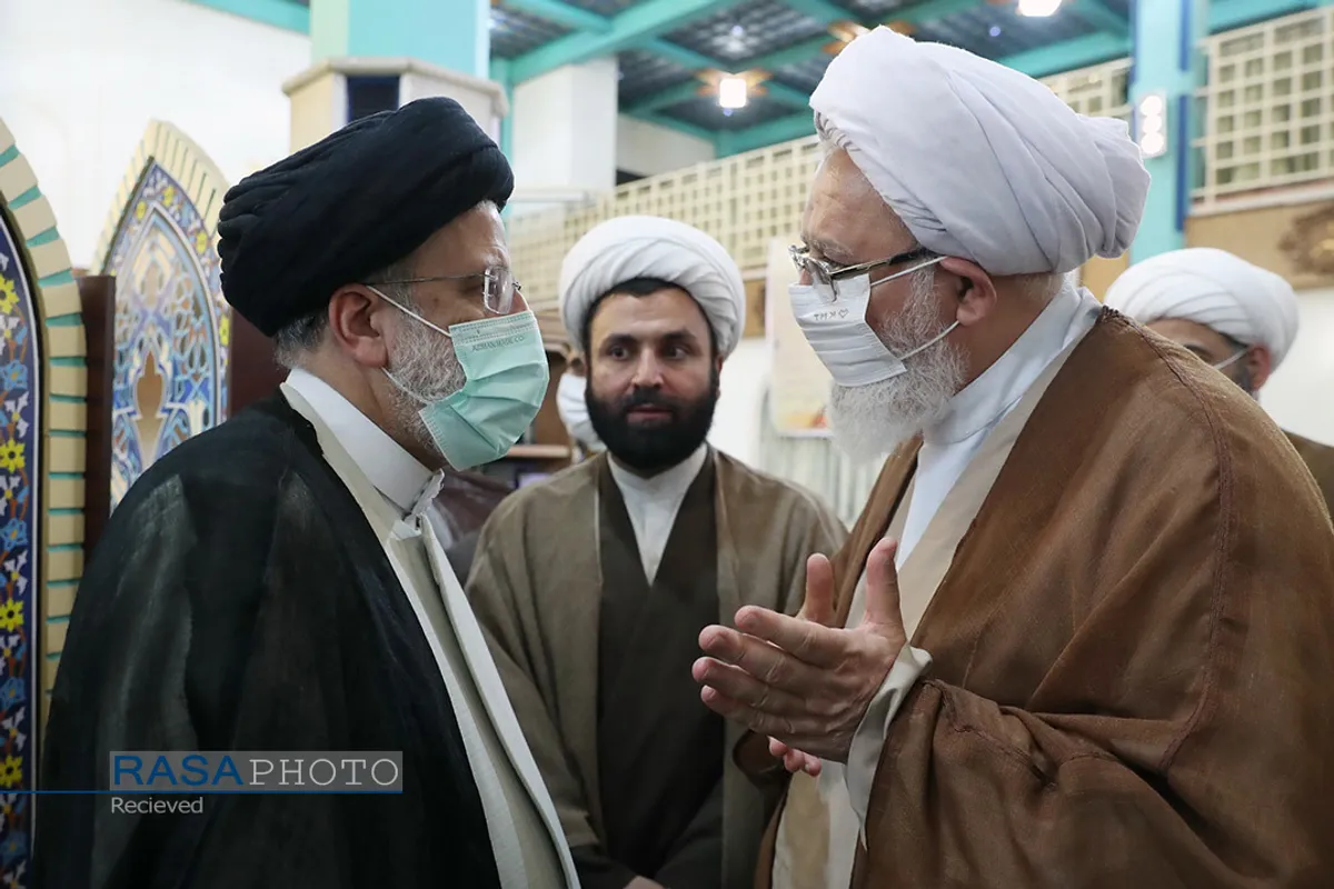 دیدار جمعی از علما و شخصیت&zwnj;های حوزوی با رئیس جمهور