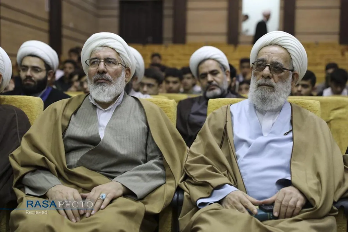 گردهمایی اساتید، طلاب مدارس علمیه ارومیه با حضور مسئول دبیرخانه شورای عالی حوزه&zwnj;های علمیه