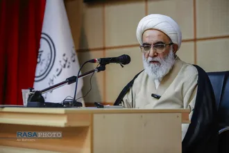 آیین رونمایی و آغاز برپایی جلسات درس اخلاق در مساجد استان قم با سخنرانی آیت الله شب زنده دار