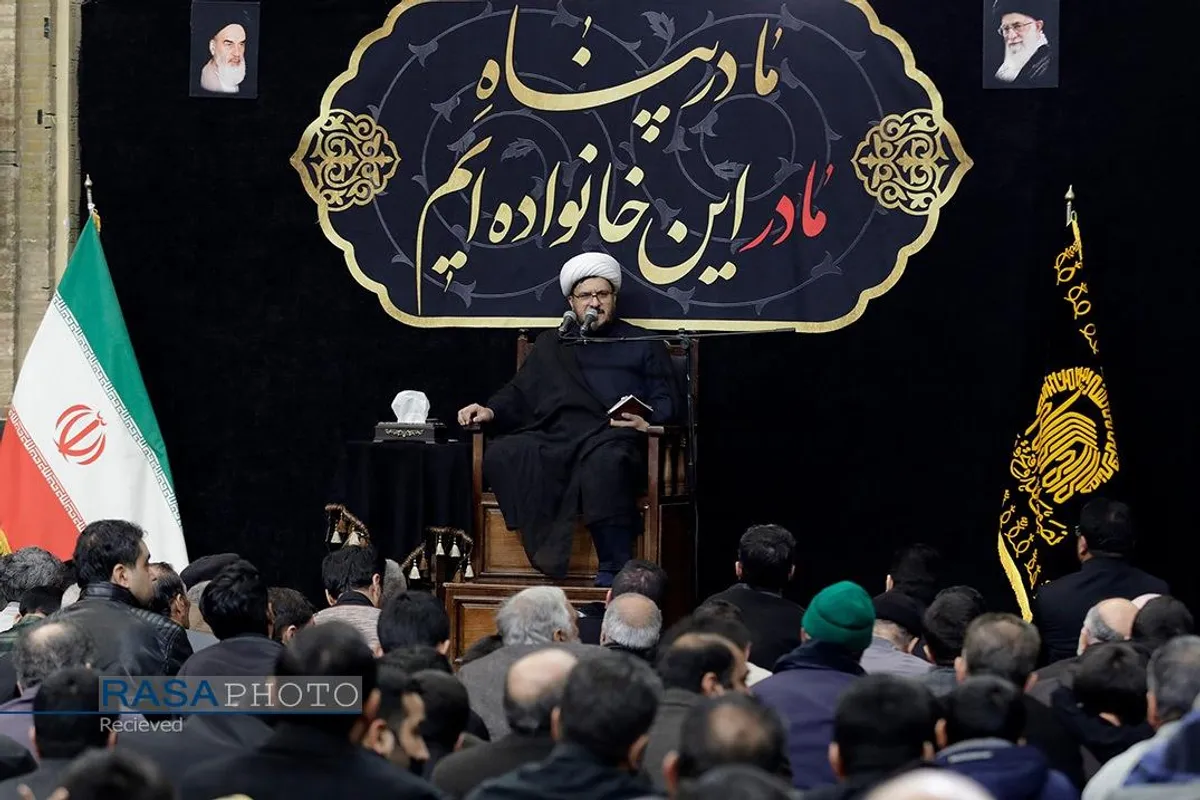 عزاداری روز شهادت حضرت صدیقه کبری (سلام&zwnj;الله&zwnj;علیها) در حرم مطهر رضوی