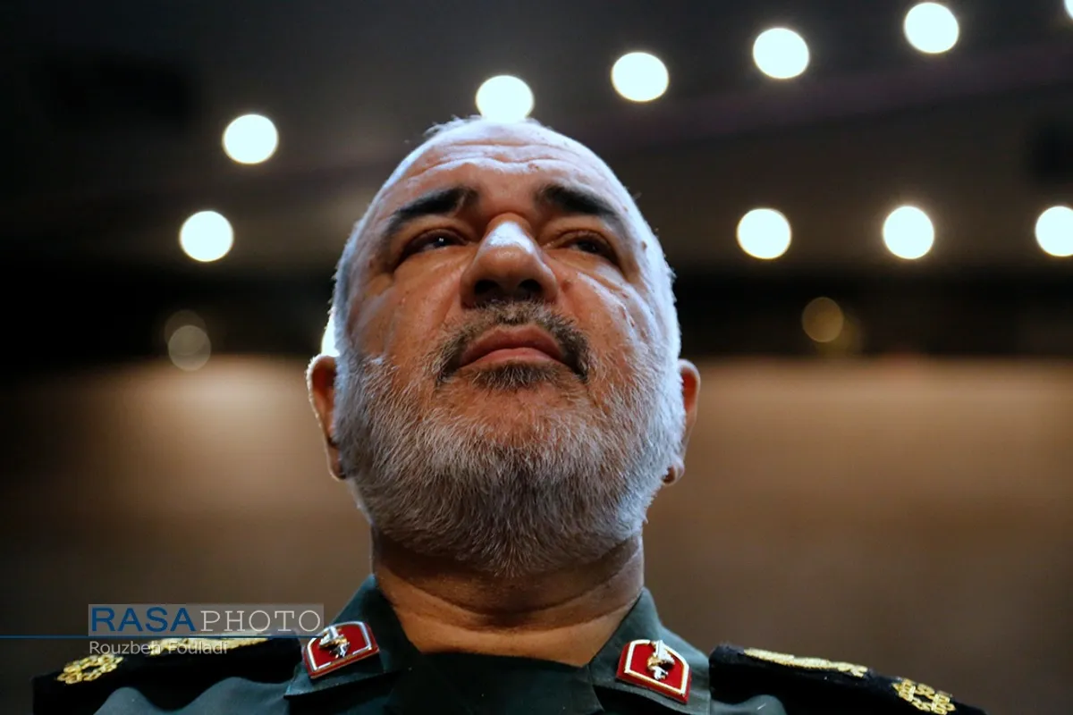 تصاویری از فرمانده شهید سپاه پاسداران انقلاب اسلامی سردار حسین سلامی