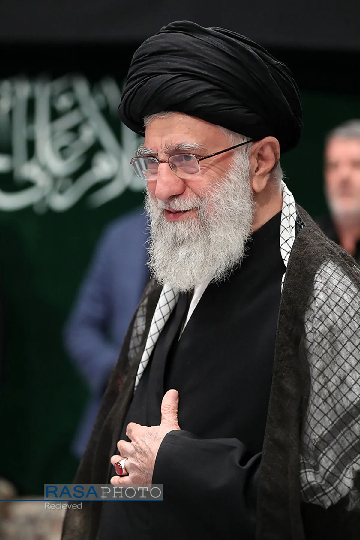 مراسم عزاداری حضرت اباعبدالله الحسین (علیه&zwnj;السلام) در شب تاسوعا با حضور رهبر انقلاب
