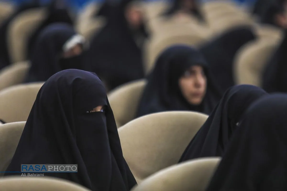 همایش بزرگ طلایه داران مقاومت و گرامیداشت هفته بسیج