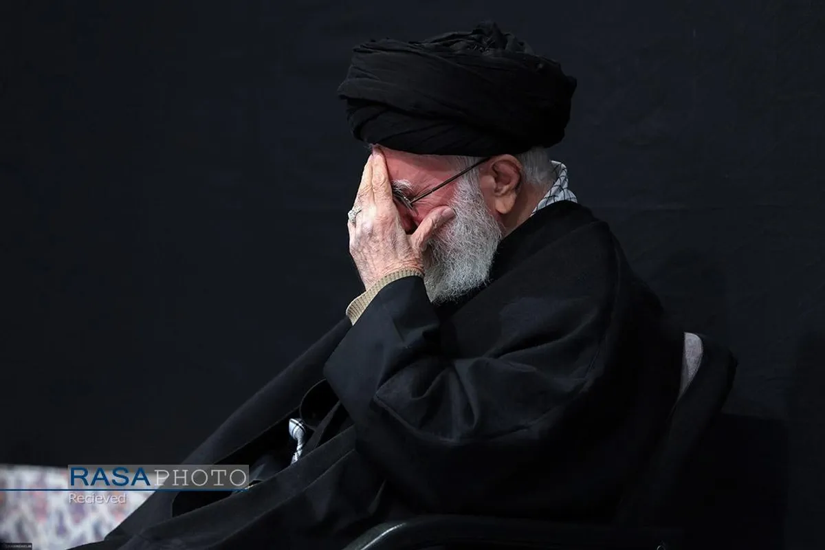 عزاداری شام شهادت حضرت فاطمه&zwnj;زهرا (سلام&zwnj;الله&zwnj;علیها) با حضور رهبر انقلاب