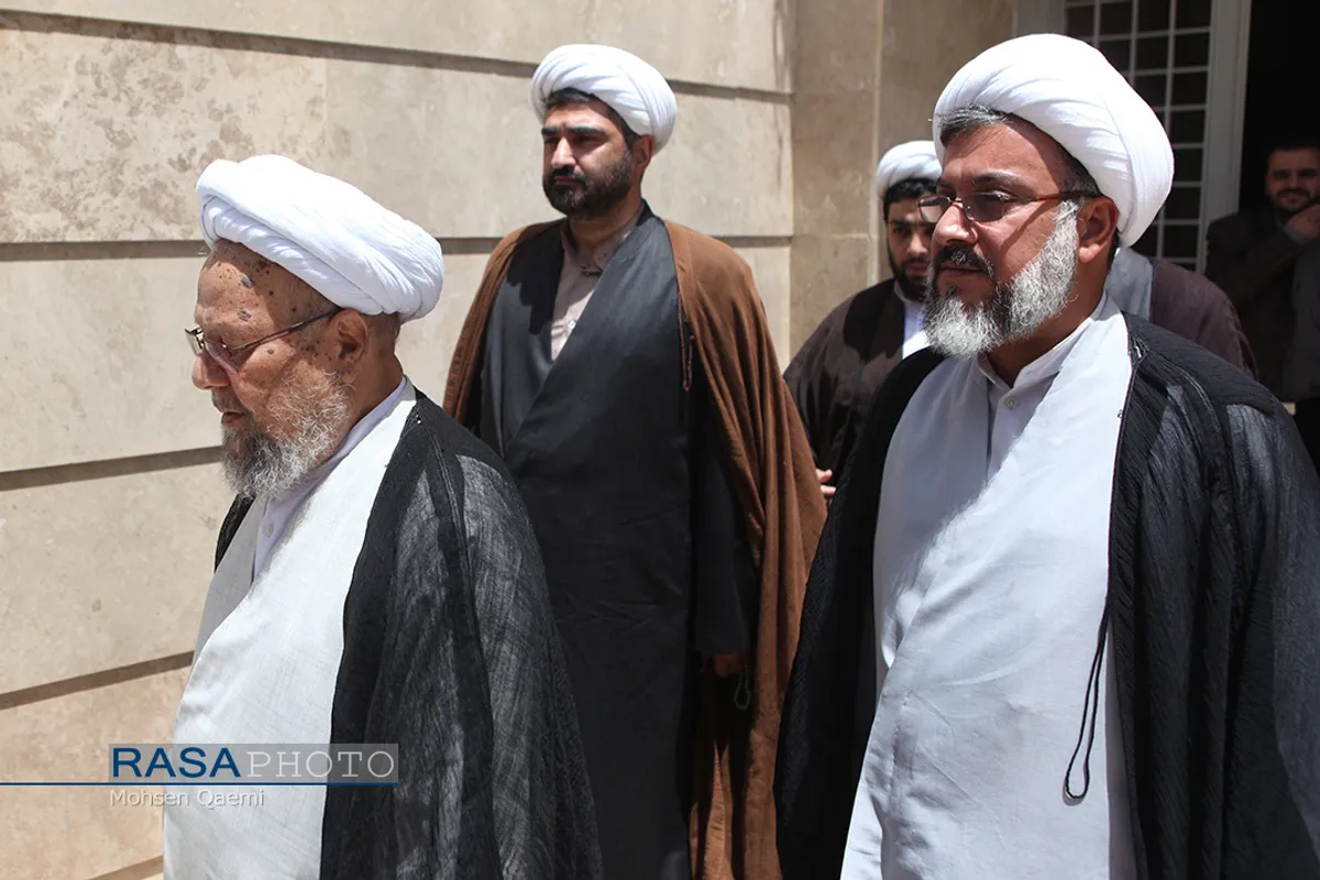 رونمایی از دو اثر فاخر آیت الله ممدوحی