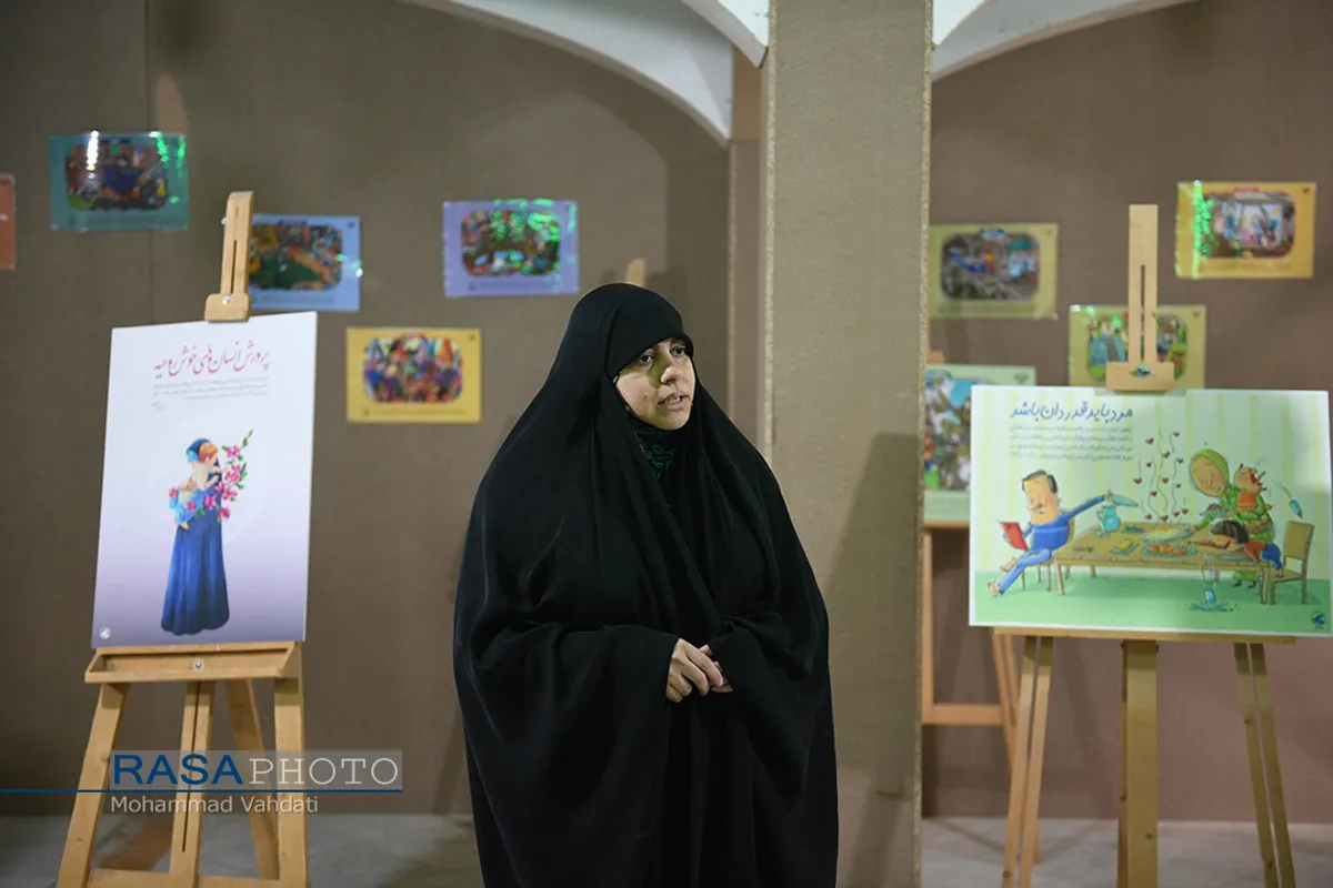 نمایشگاه تخصصی "فصلی برای جهاد تبیین"