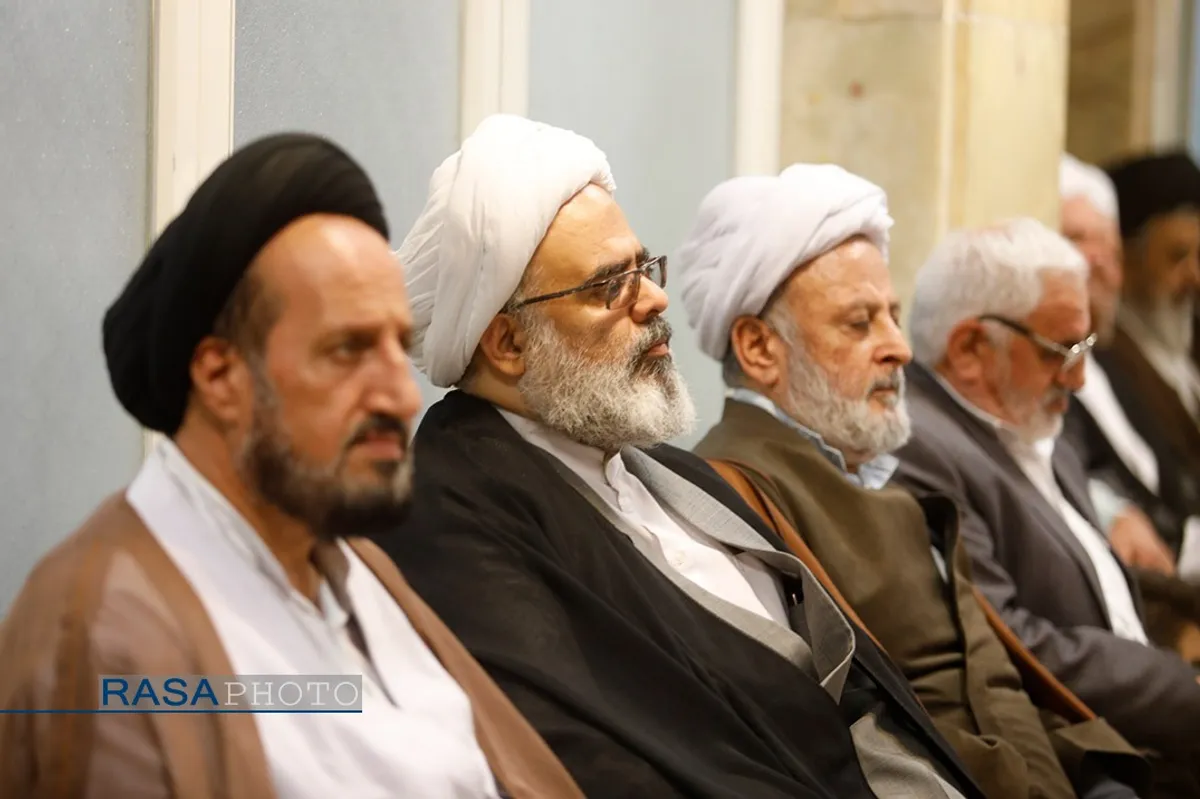 بزرگداشت شهدای غزه و اعلام حمایت از ملت فلسطین در دفتر حضرت آیت&zwnj;الله نوری همدانی