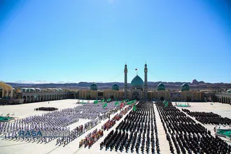 اجرای ۱۰ هزار نفری سرود "سلام فرمانده۲" در مسجد مقدس جمکران