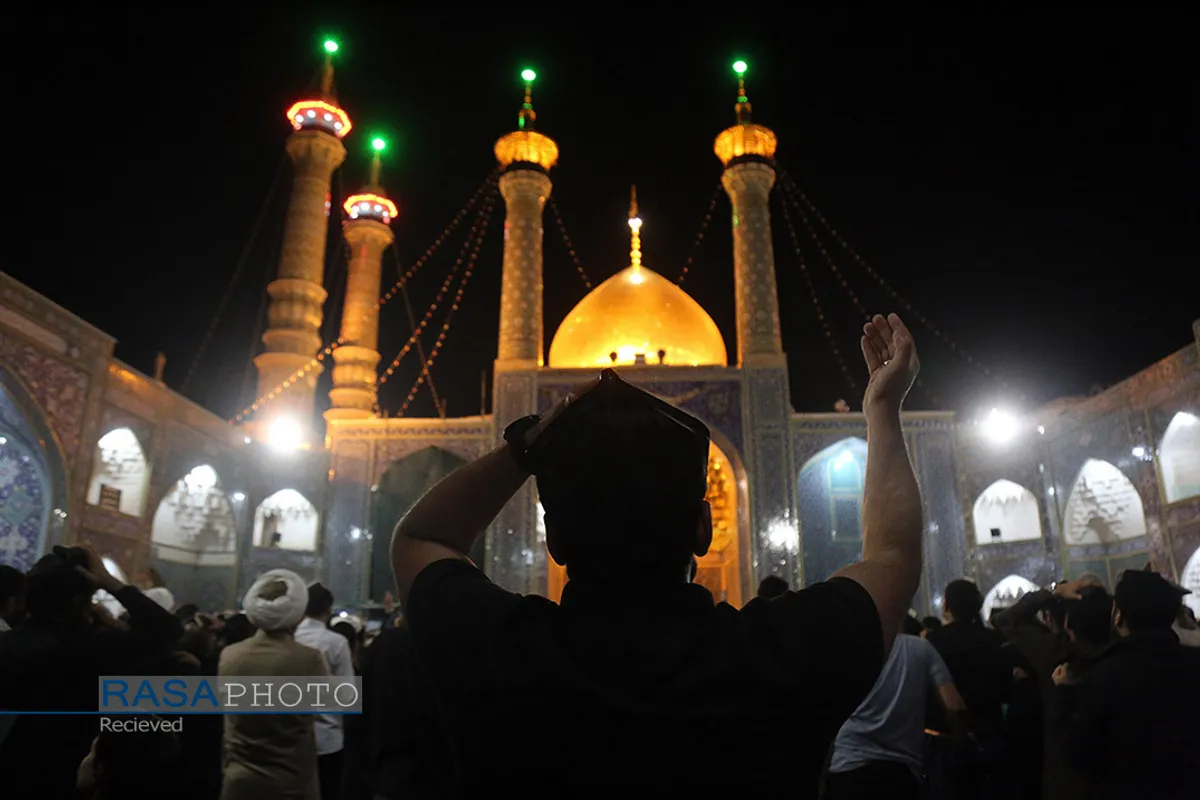 احیا شب ۲۱ ماه مبارک رمضان در حرم حضرت معصومه (سلام&zwnj;الله&zwnj;علیها)