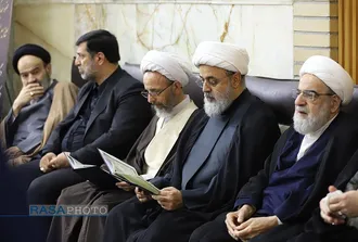 مراسم ترحیم مادر مکرمه سیدحسن نصرالله در حرم حضرت معصومه (سلام&zwnj;الله&zwnj;علیها)