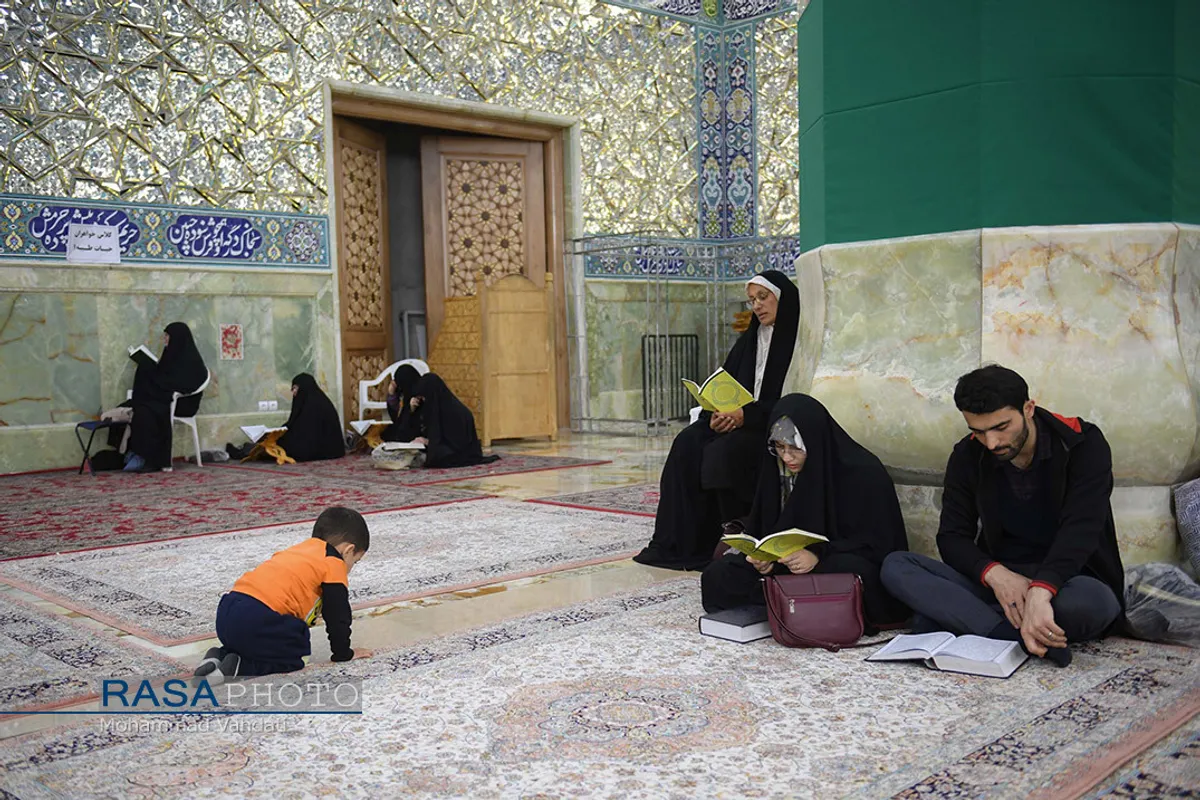 مراسم قرائت کامل دعای ابوحمزه&zwnj;ثمالی در حرم کریمه اهلبیت (ع)