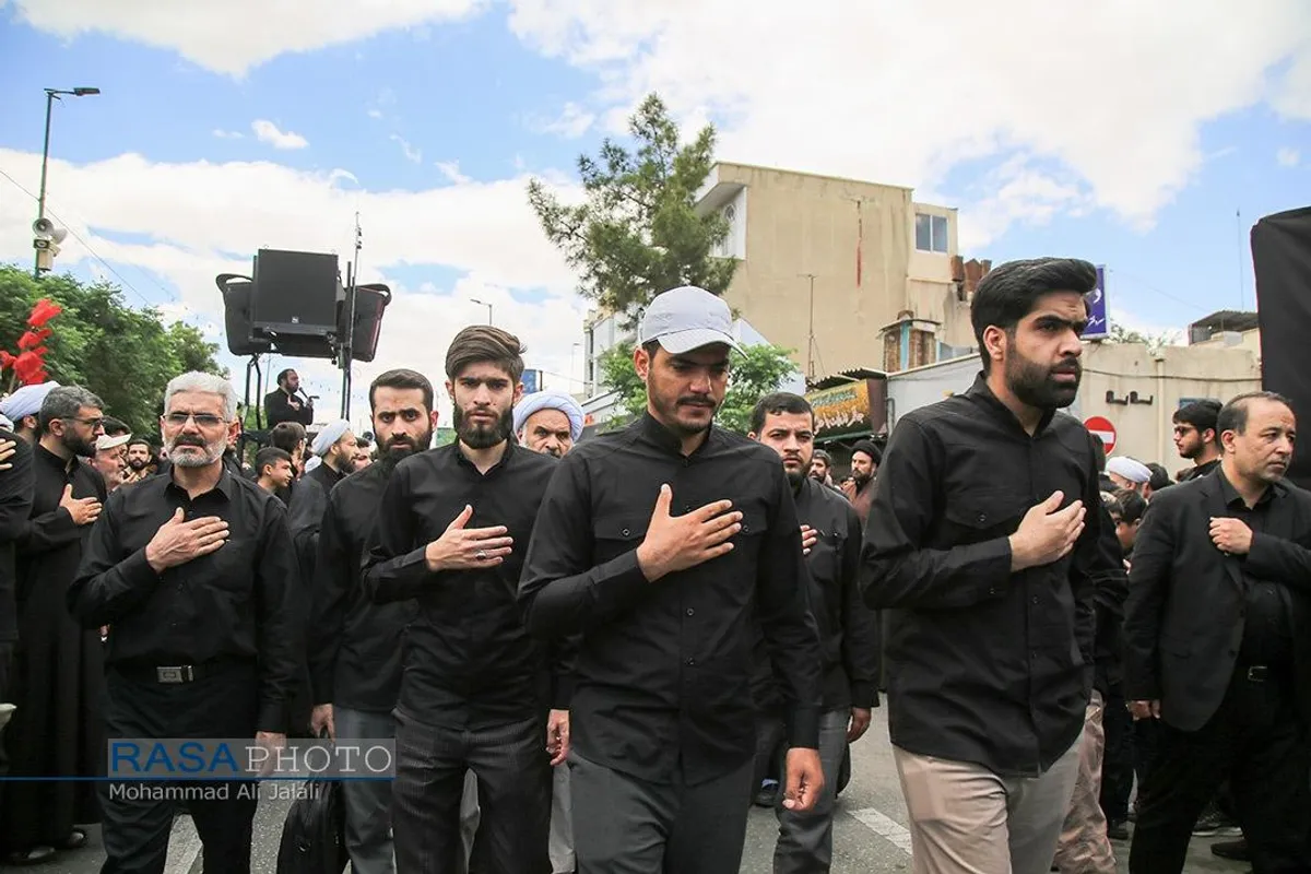 دسته عزاداری روز شهادت حضرت امام صادق (ع) با حضور حضرت آیت الله وحید خراسانی