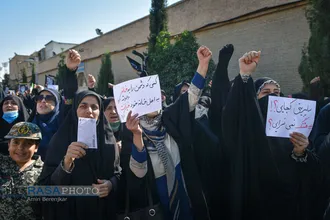راهپیمایی اعلام انزجار مردم شیراز از حمله تروریستی به سومین حرم اهلبیت (ع)
