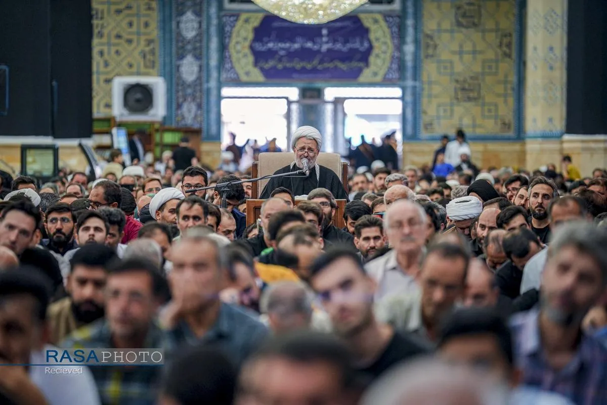 مراسم پر فیض دعای عرفه در مسجد مقدس جمکران