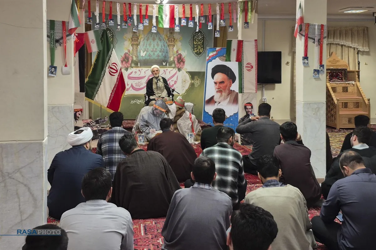 مراسم تجلیل از رزمندگان روحانی دفاع مقدس در تبریز