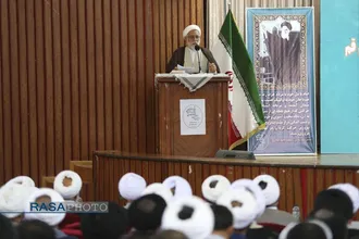 اولین اجلاسیه سراسری ایمان و&zwnj;امید امام خمینی (ره) در اندیشه امام خامنه&zwnj;ای