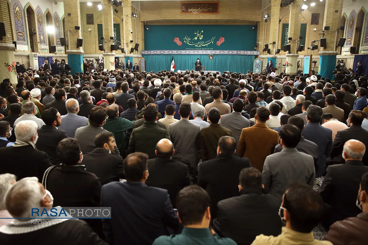 دیدار مداحان اهل&zwnj;بیت (علیهم&zwnj;السلام) با مقام معظم رهبری