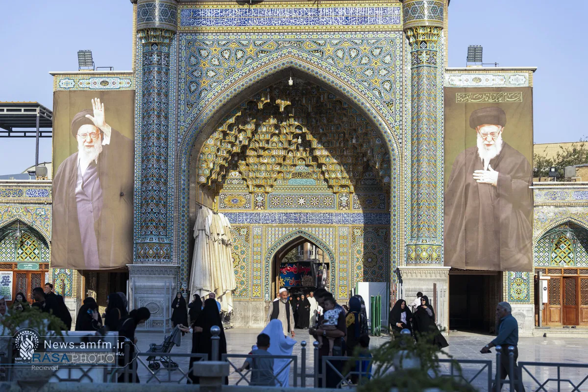 حرم کریمه اهل&zwnj;بیت (س) در آستانه مراسم چهلمین روز تدفیت رهبر شهید انقلاب
