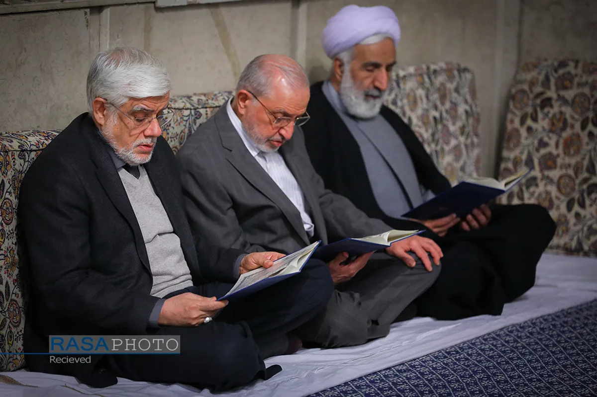 مراسم بزرگداشت آیت&zwnj;الله مؤمن در حسینیه امام خمینی با حضور مقام معظم رهبری