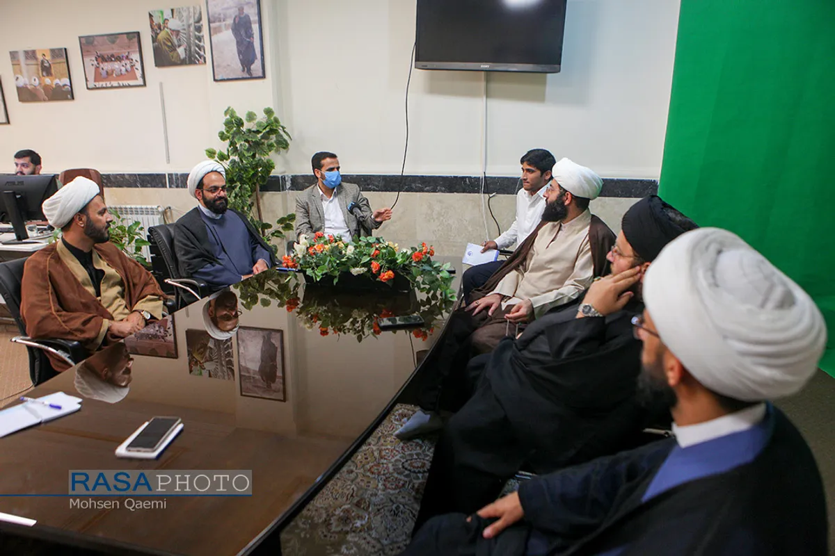حضور مدیرکل هنر و تبلیغ نوین و رئیس مرکز تبلیغ اینترنتی حوزه&zwnj;های علمیه در خبرگزاری رسا