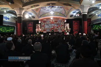 مراسم عزاداری شب هفتم محرم و وداع با پیکر طلبه شهید مدافع حرم در هیئت ثارالله قم